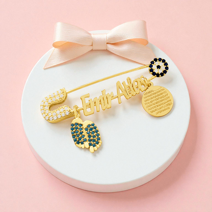 925 Ayar Gümüş İsimli Erkek Bebek Yaka İğnesi, Maşallah Bebek İğnesi, Bebek Nazarlık İğnesi