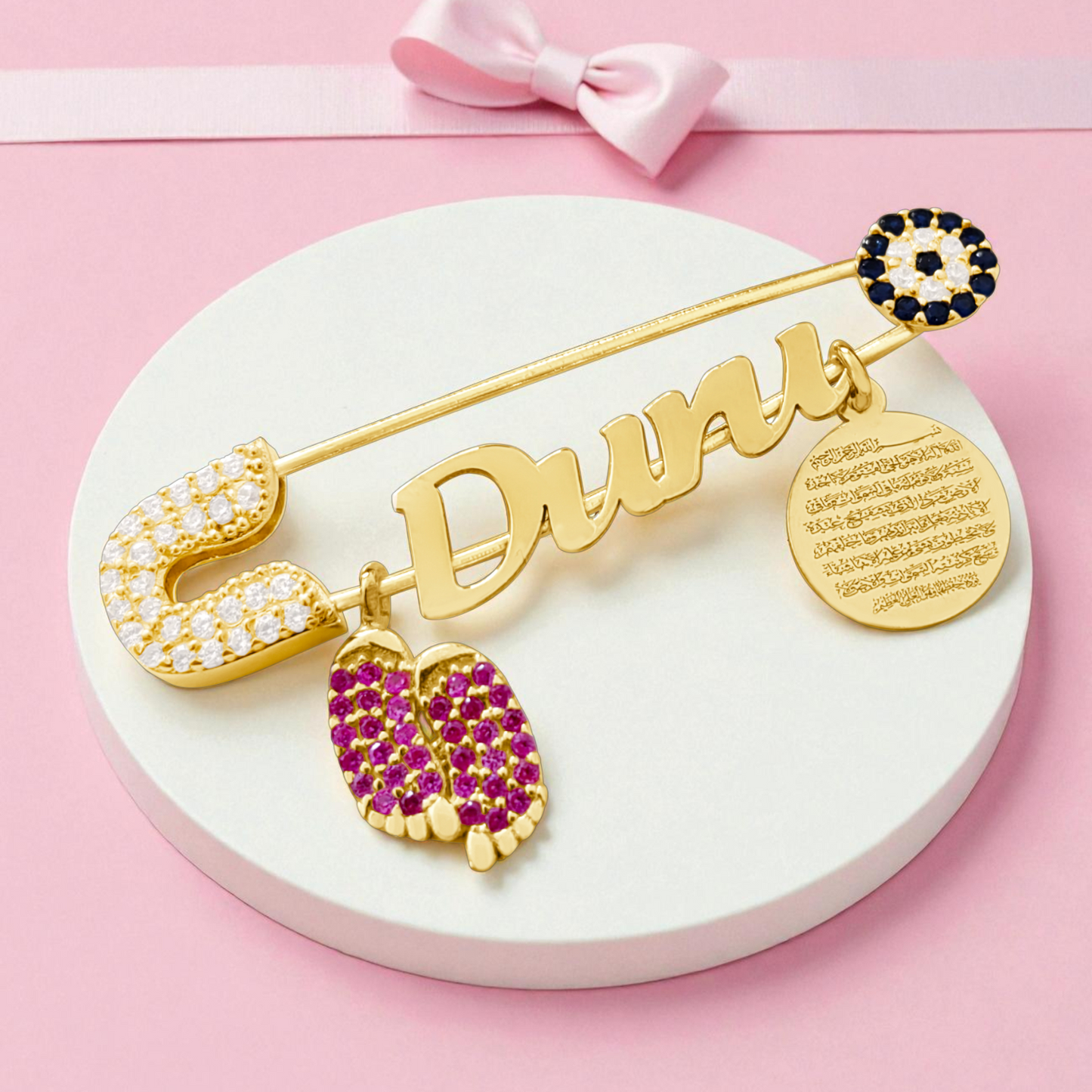 925 Ayar Gümüş İsimli Kız Bebek Yaka İğnesi, Maşallah Bebek İğnesi, Bebek Nazarlık İğnesi