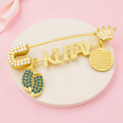 925 Ayar Gümüş İsimli Erkek Bebek Yaka İğnesi, Maşallah Bebek İğnesi, Bebek Nazarlık İğnesi